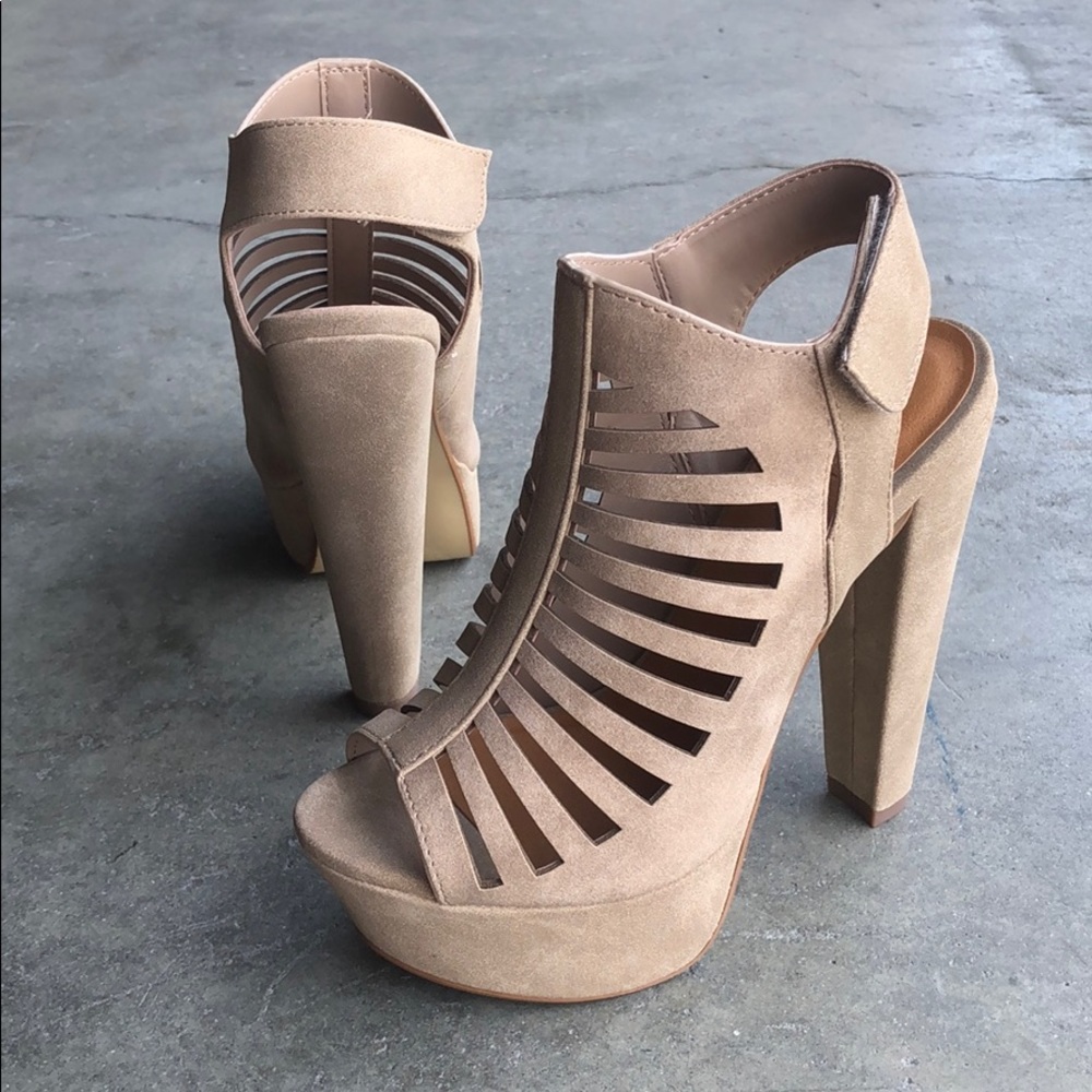 Speed Limit 98 Women’s Platform Heels Taupe 7 - Picture 4 of 5